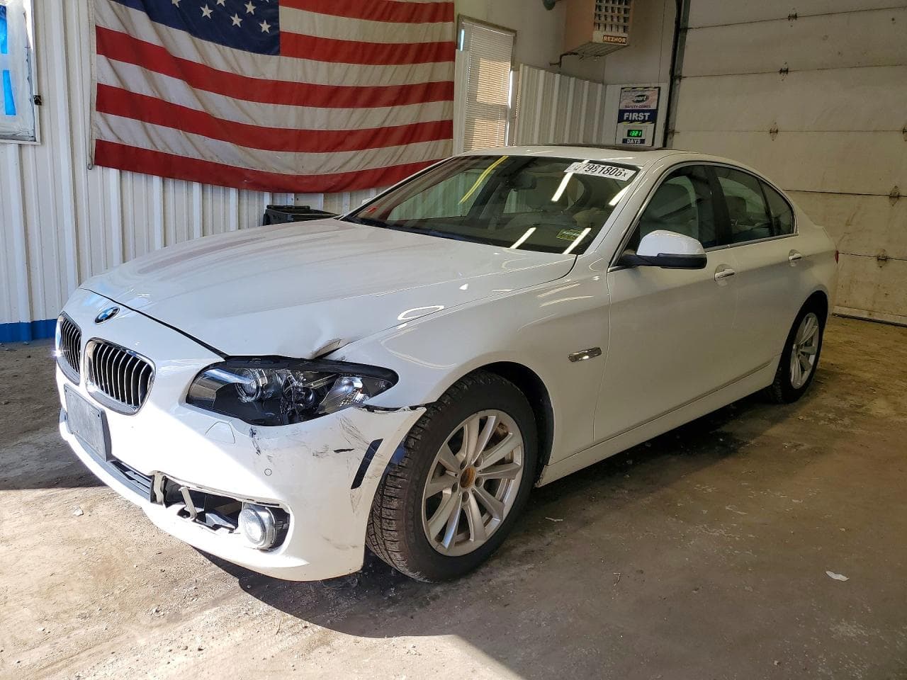 BMW 528