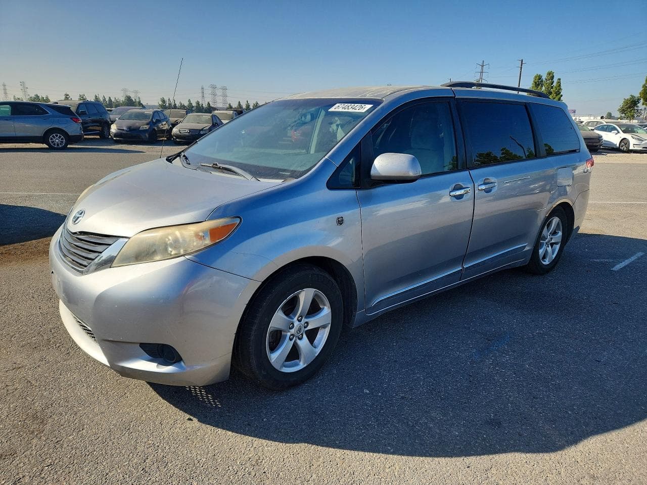 TOYOTA SIENNA