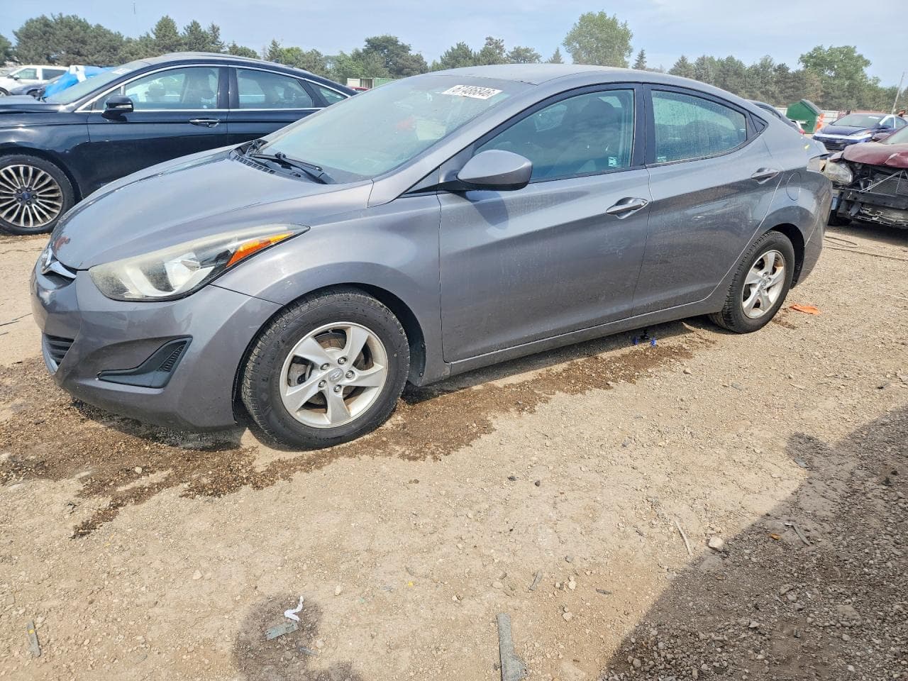 HYUNDAI ELANTRA