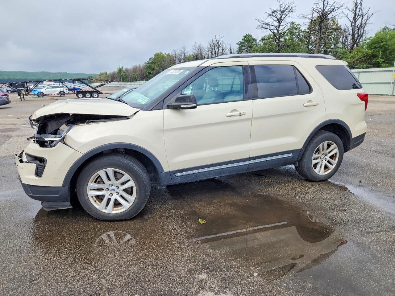 FORD EXPLORER