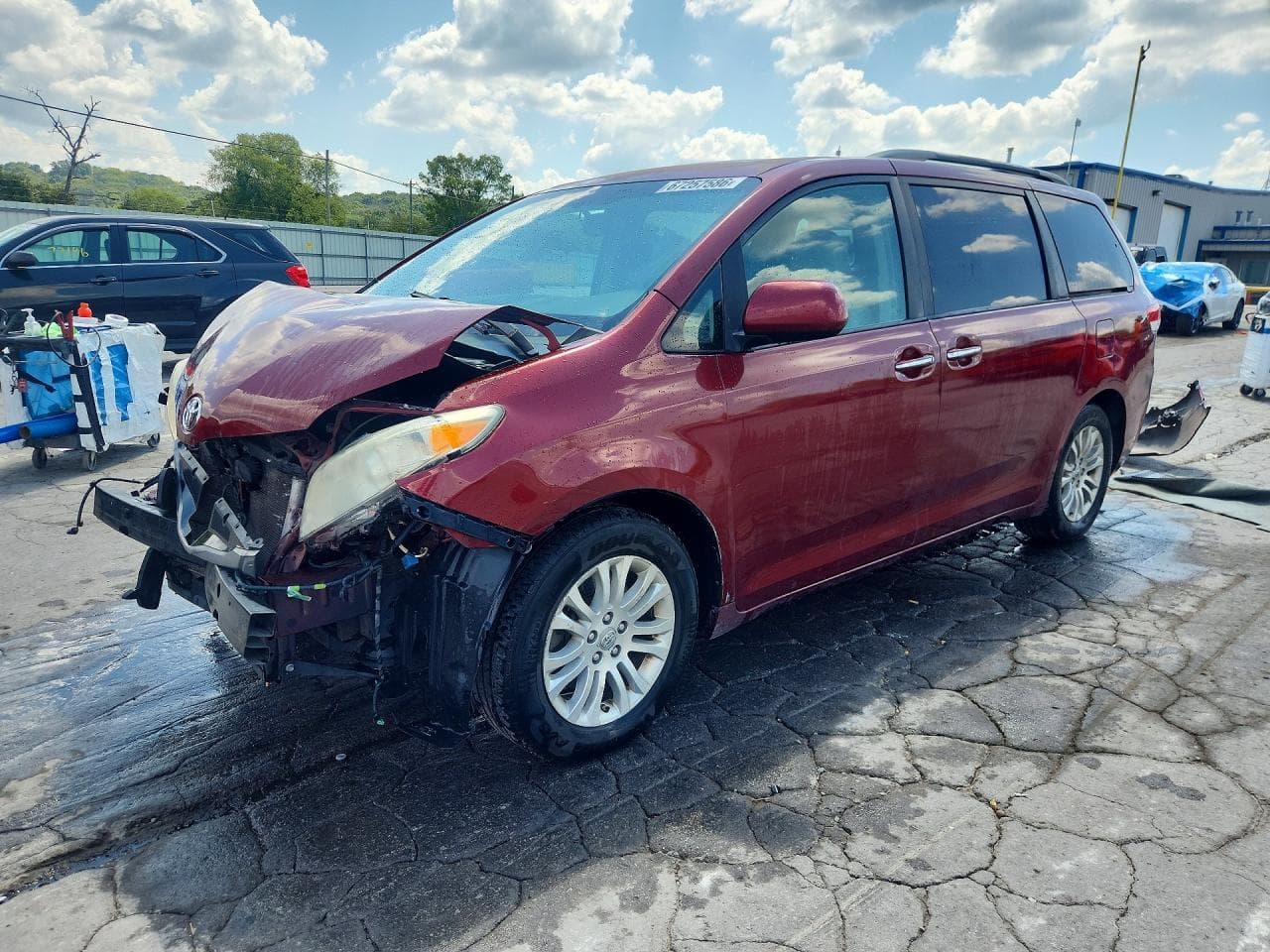 TOYOTA SIENNA