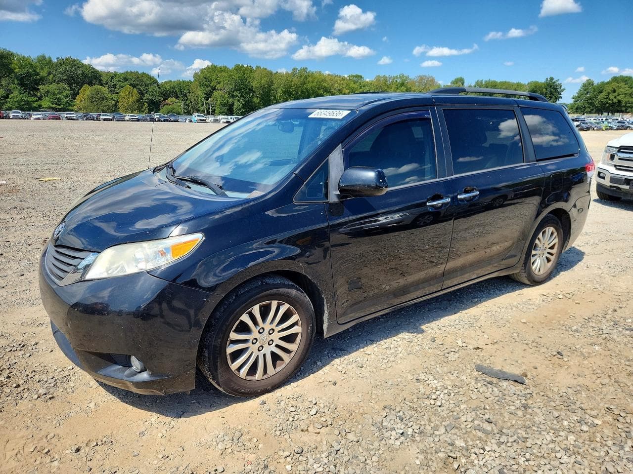 TOYOTA SIENNA