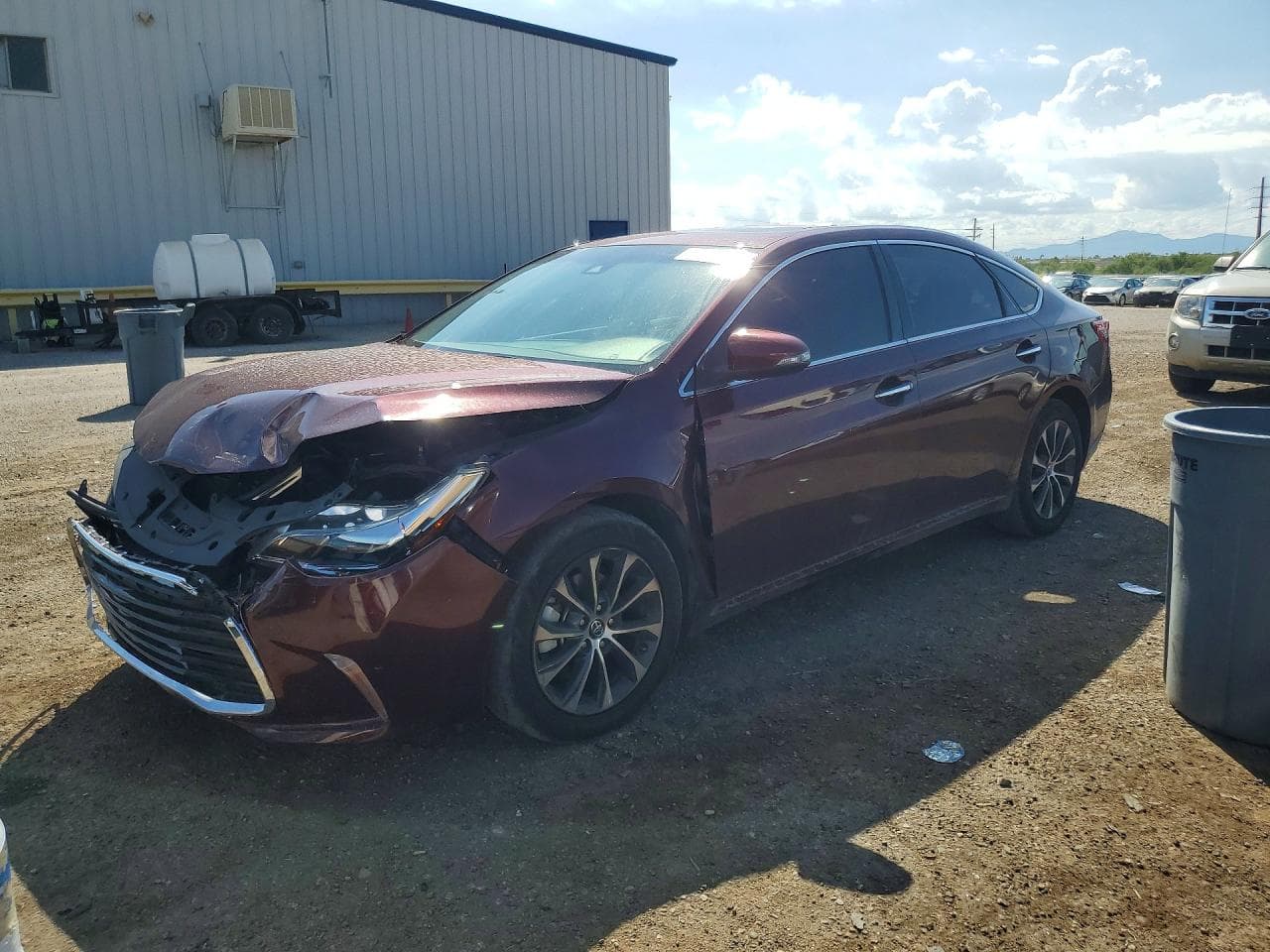 TOYOTA AVALON