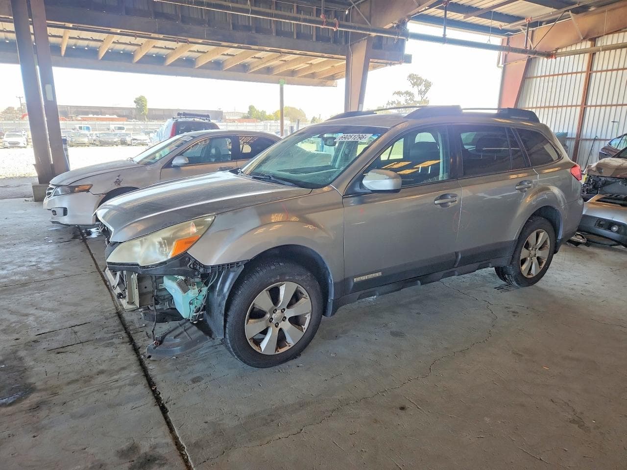 SUBARU OUTBACK