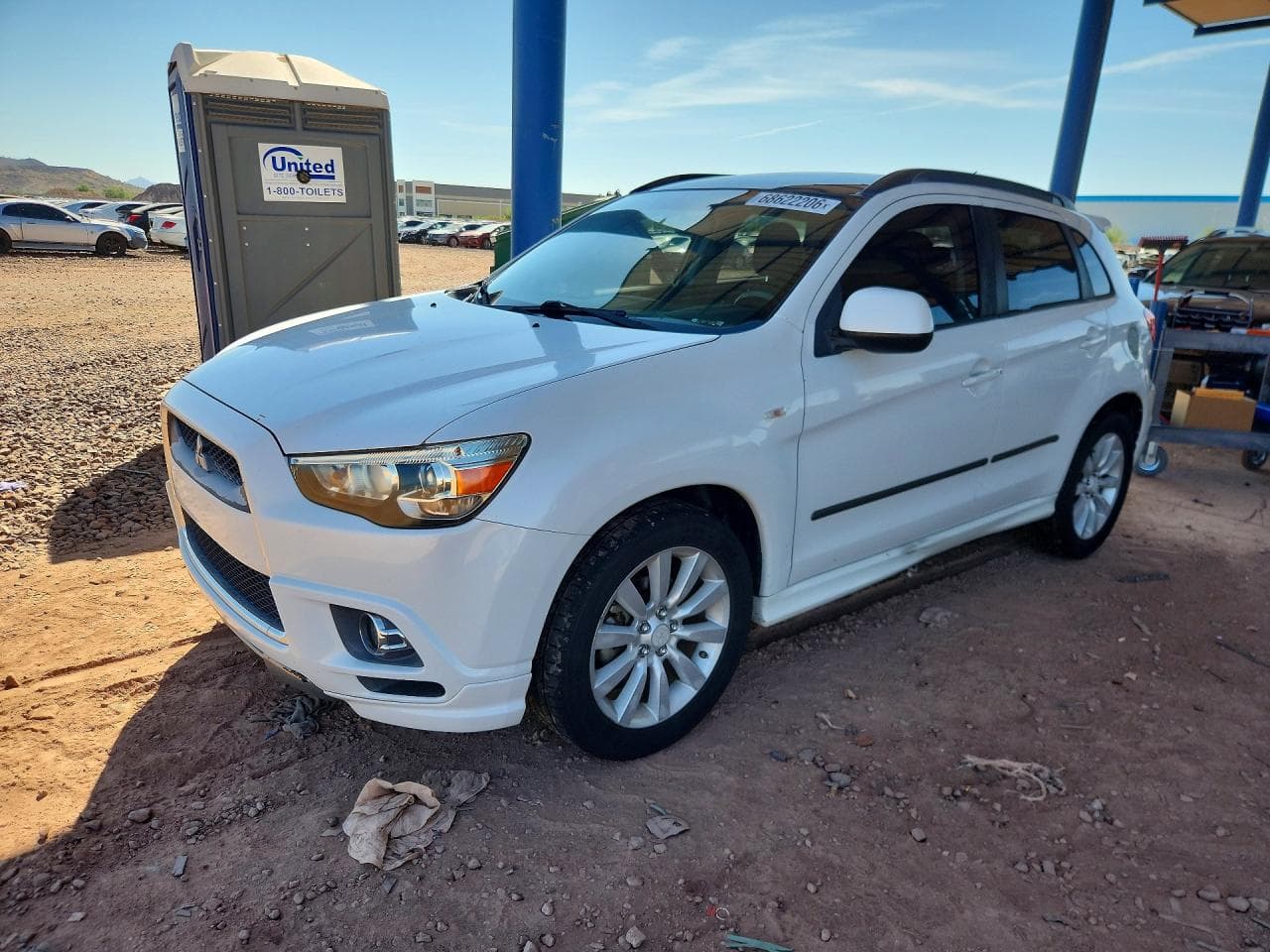 MITSUBISHI OUTLANDER SPORT
