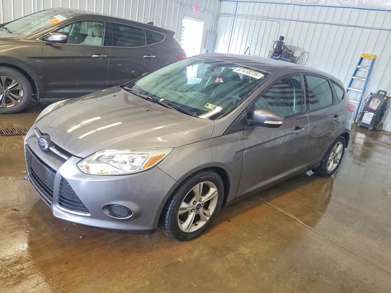 FORD FOCUS