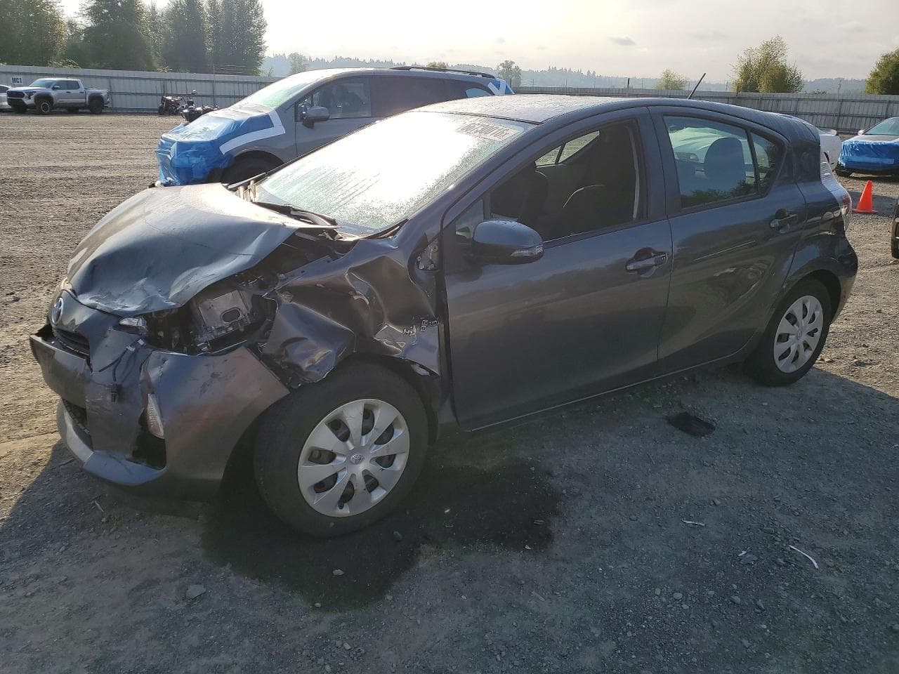 TOYOTA PRIUS C