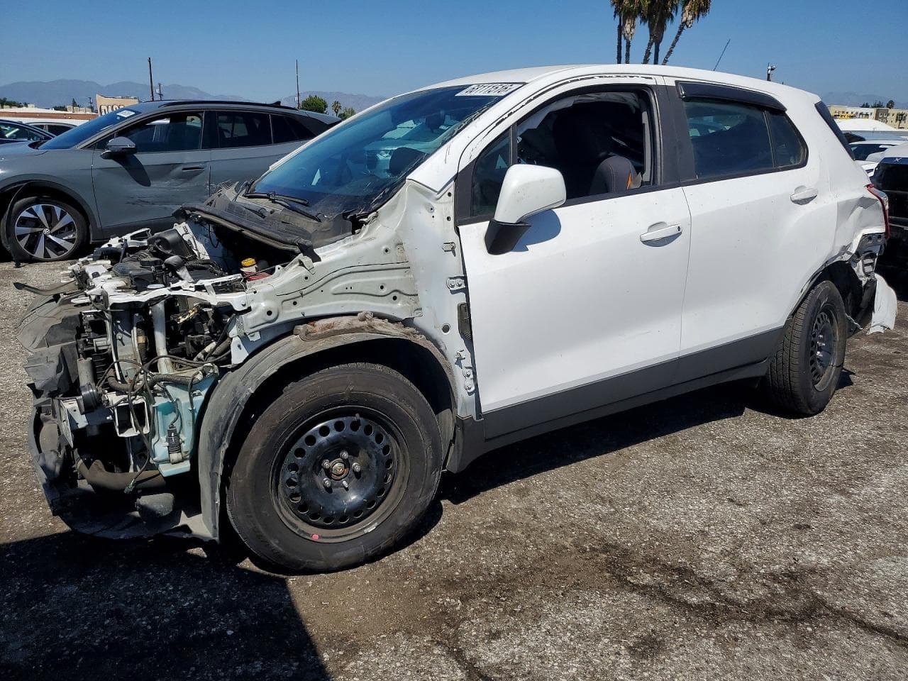 CHEVROLET TRAX