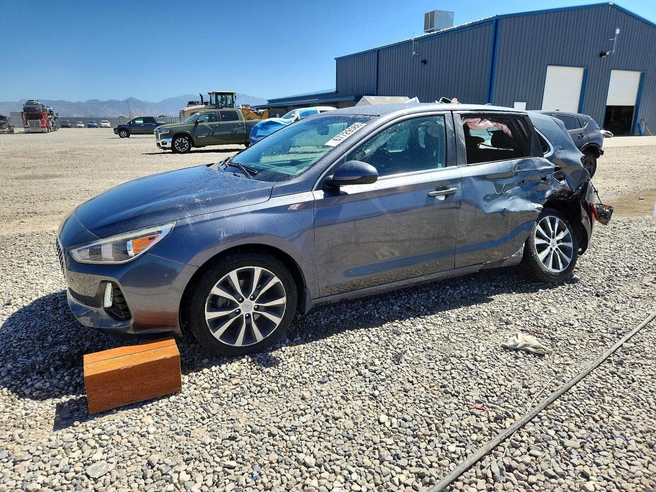 HYUNDAI ELANTRA GT