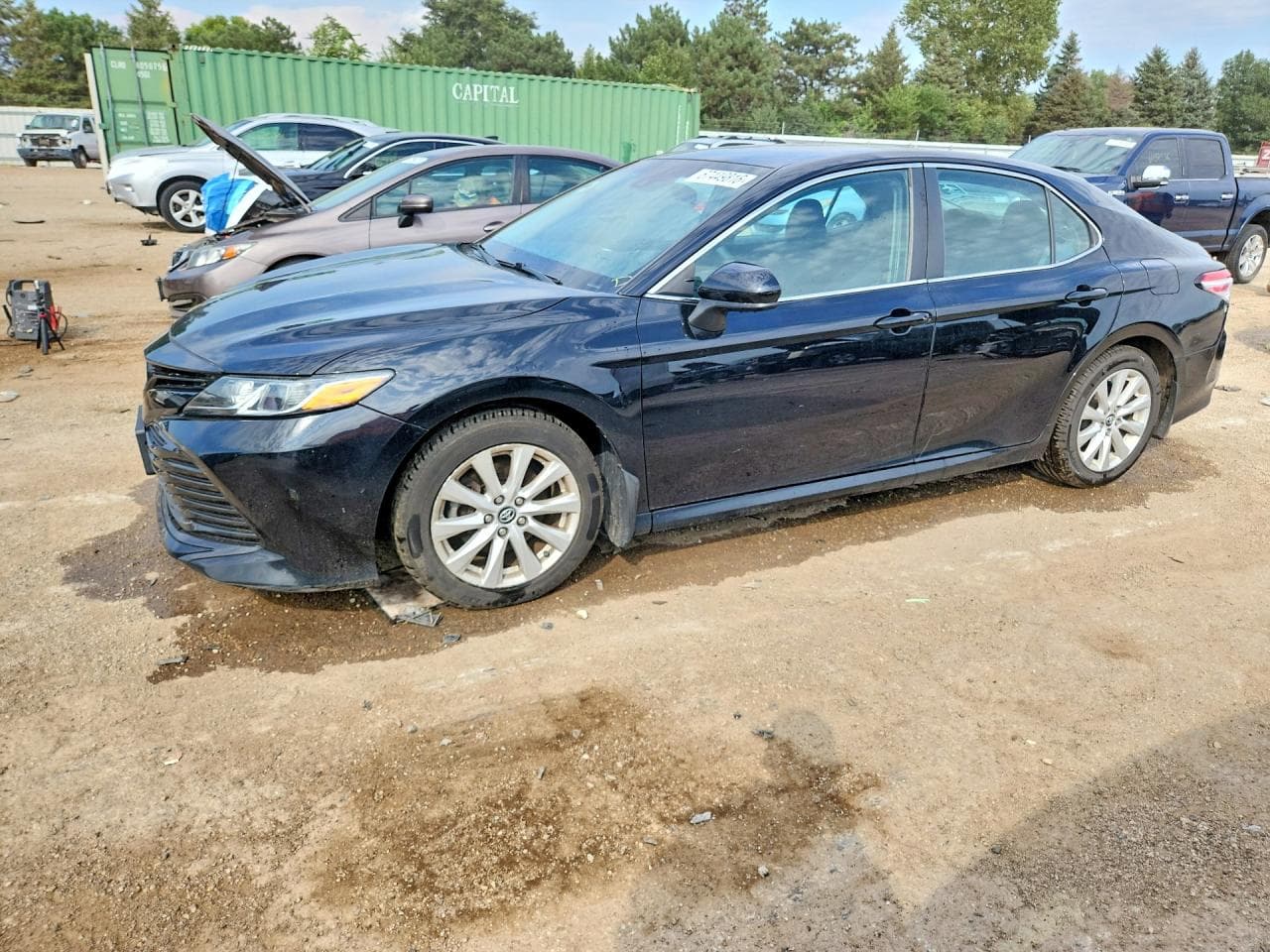 TOYOTA CAMRY