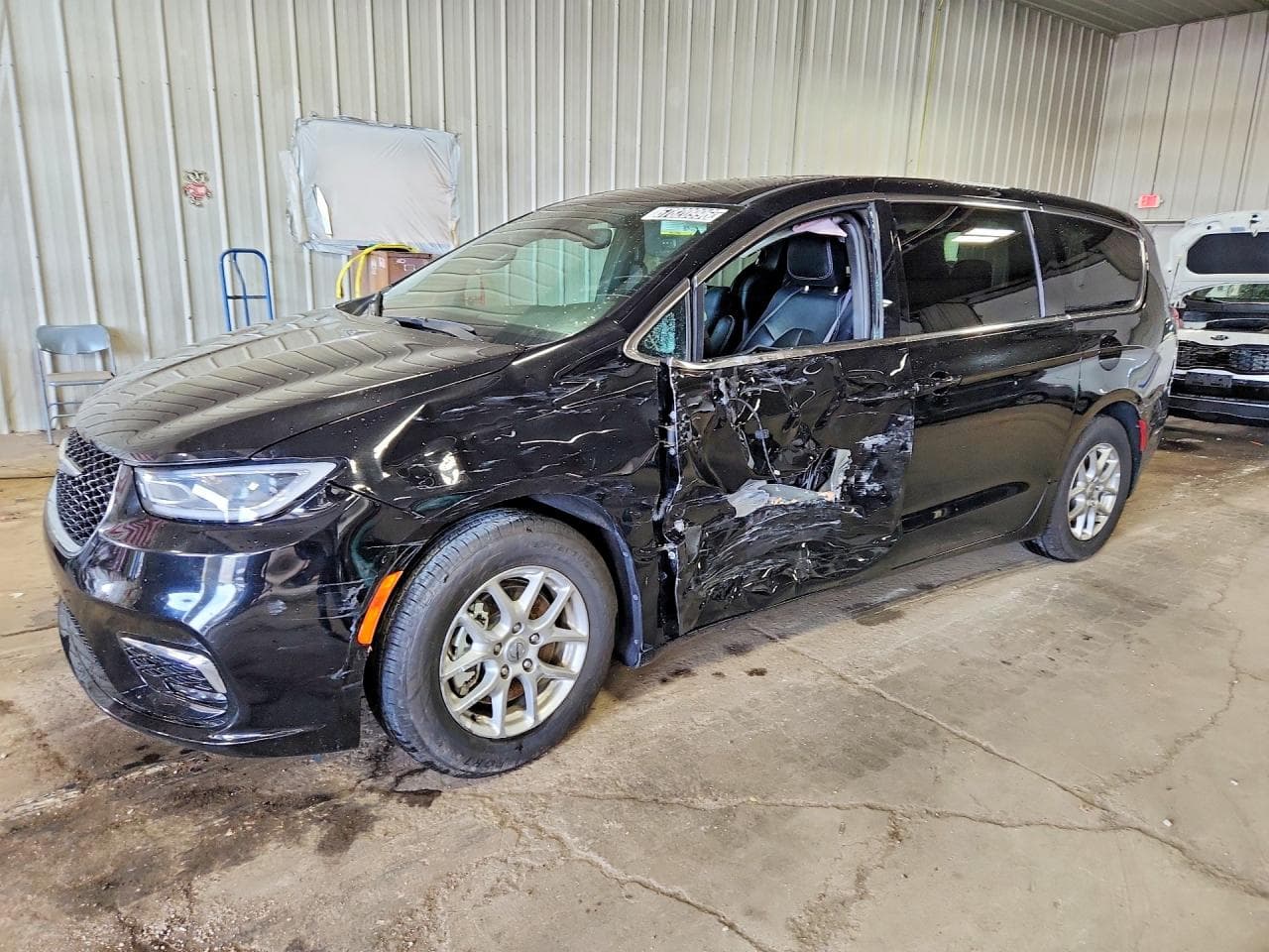 CHRYSLER PACIFICA