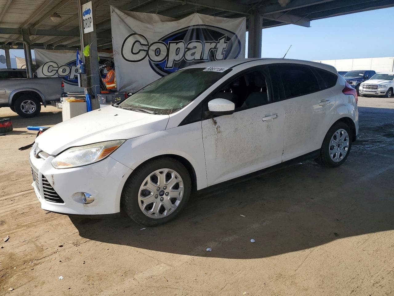 FORD FOCUS