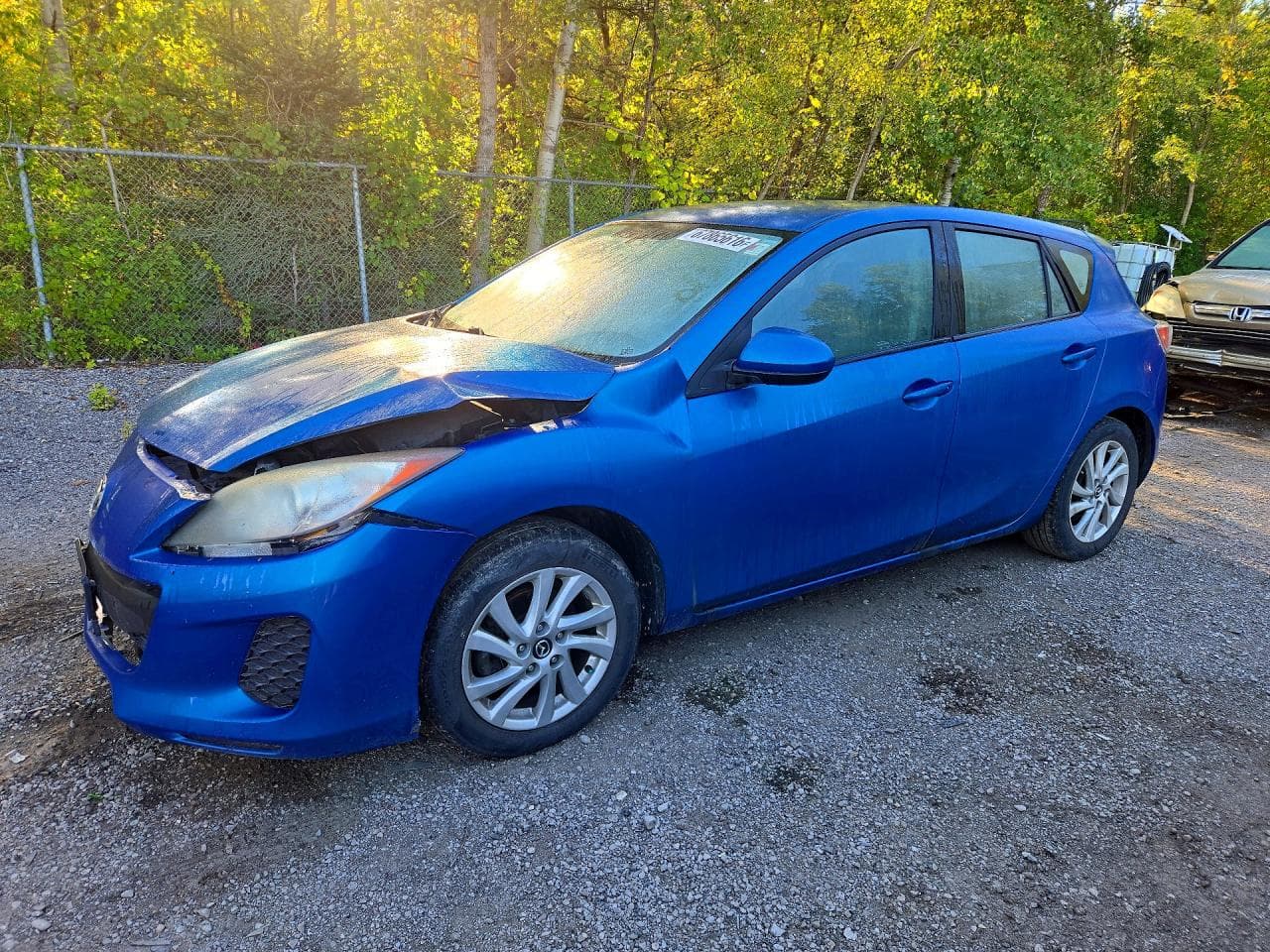 MAZDA 3