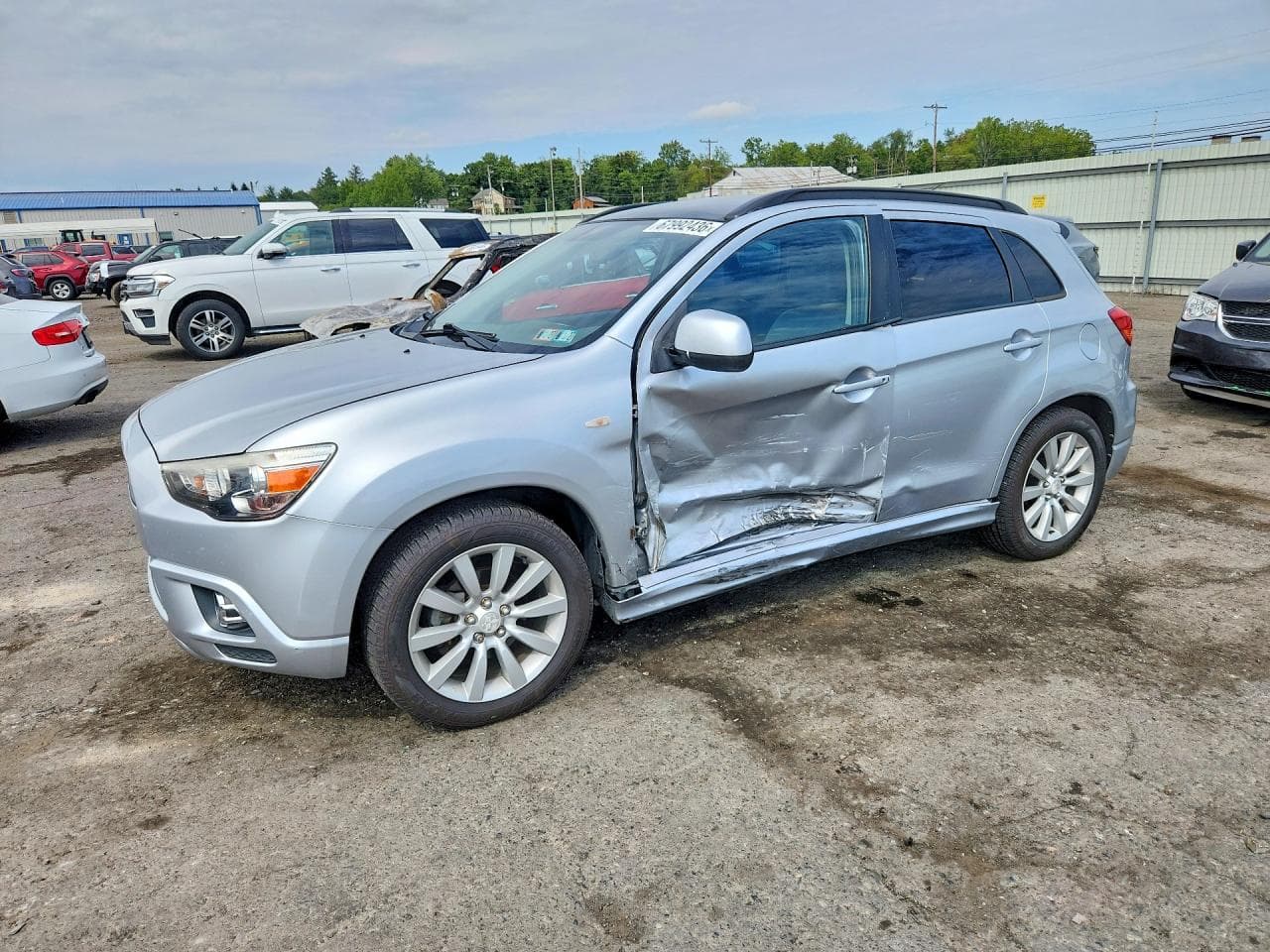 MITSUBISHI OUTLANDER SPORT
