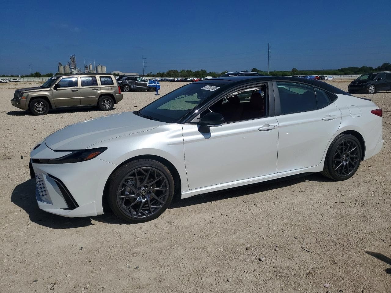 TOYOTA CAMRY