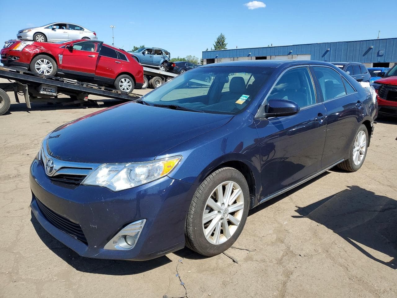 TOYOTA CAMRY