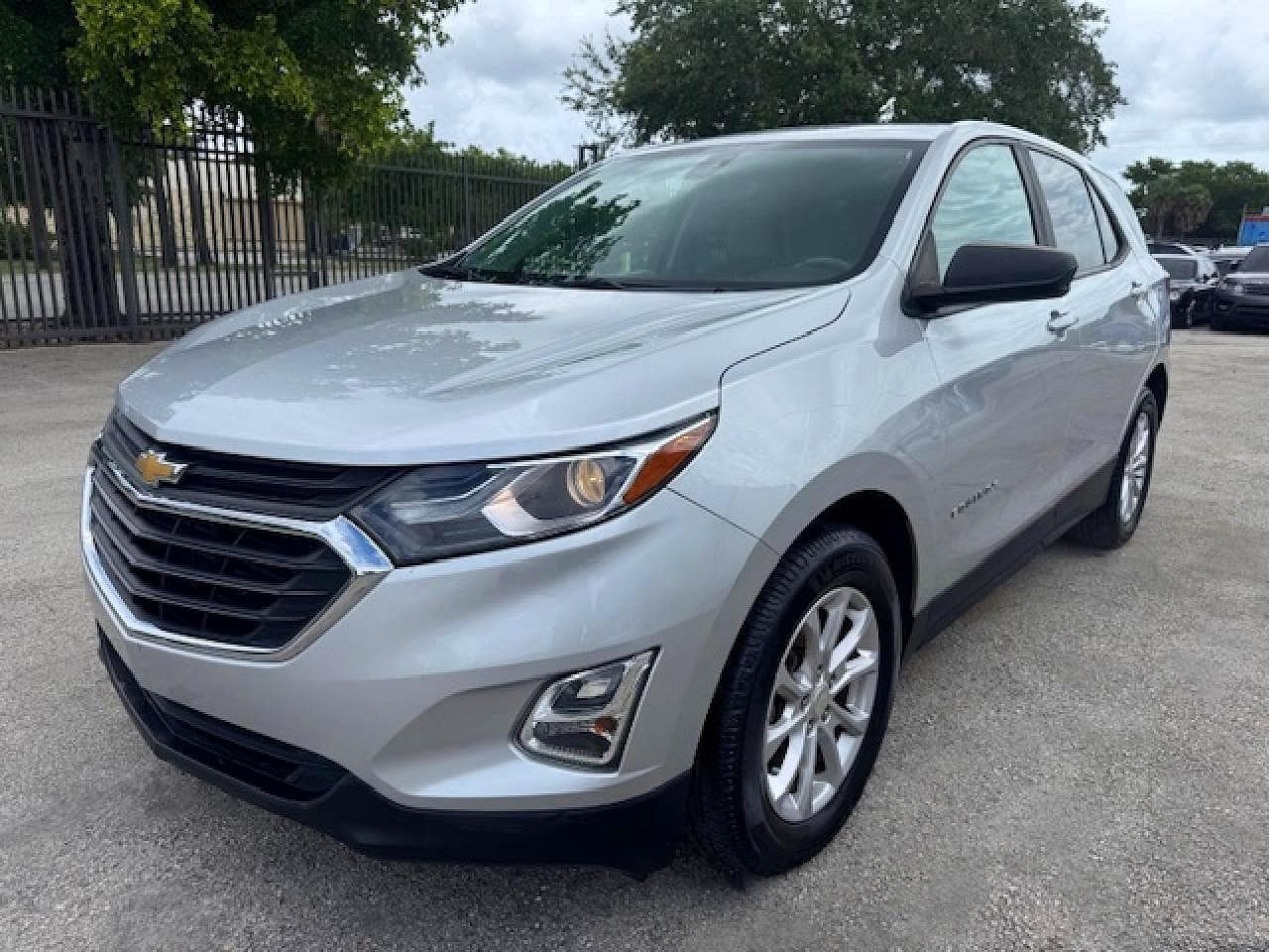 CHEVROLET EQUINOX