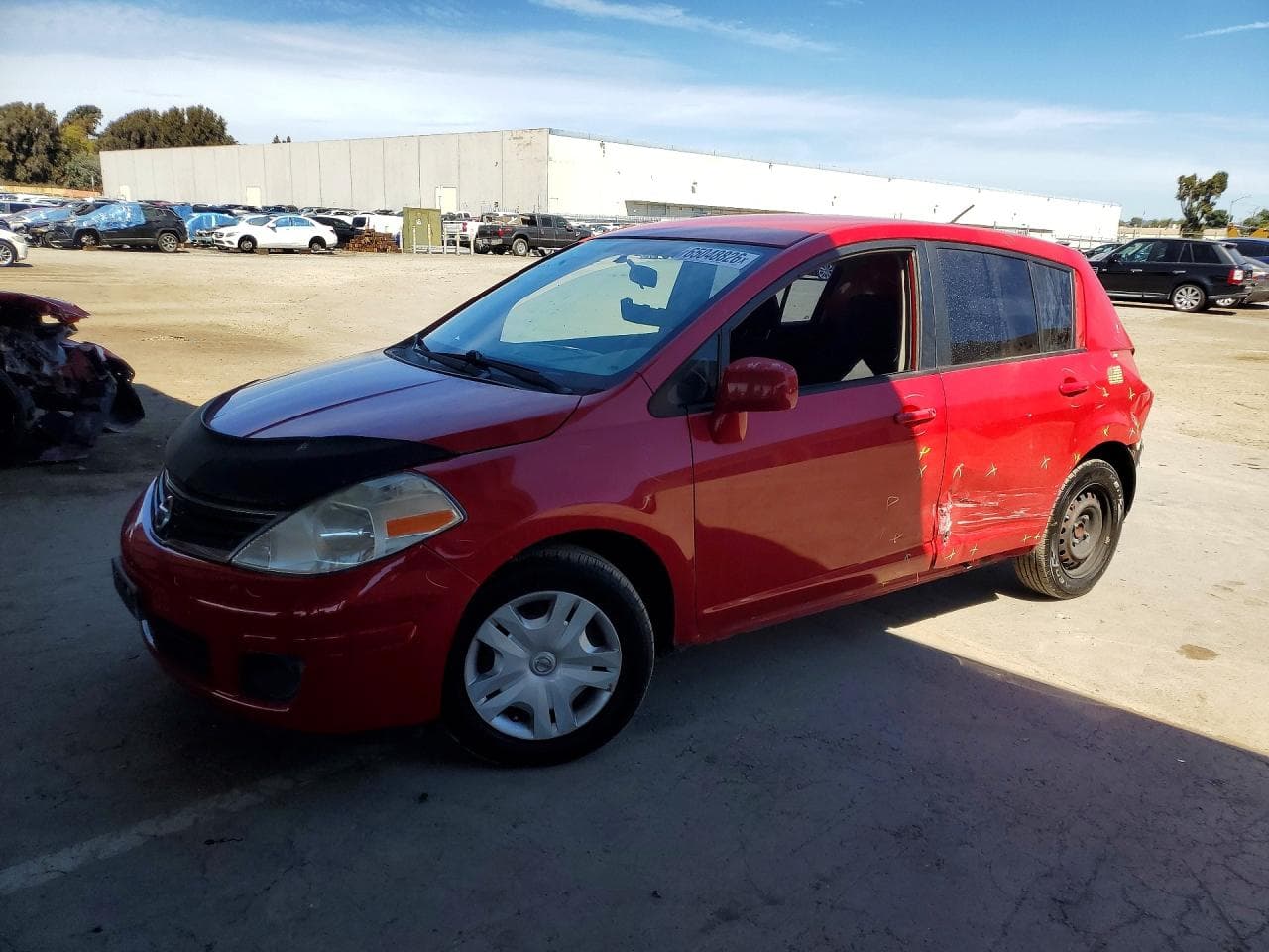 NISSAN VERSA