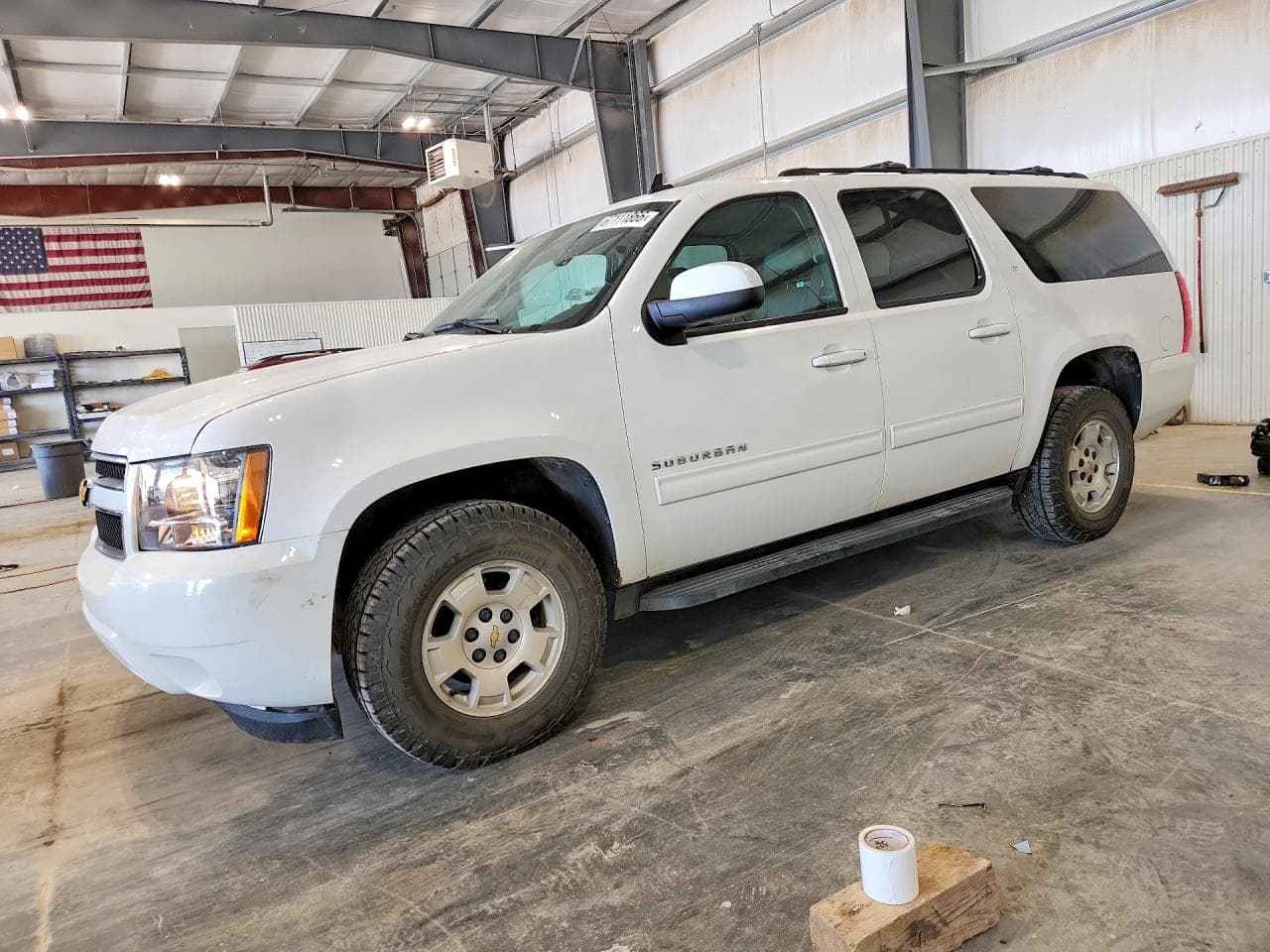 CHEVROLET SUBURBAN