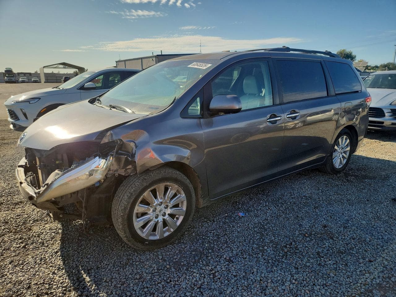 TOYOTA SIENNA