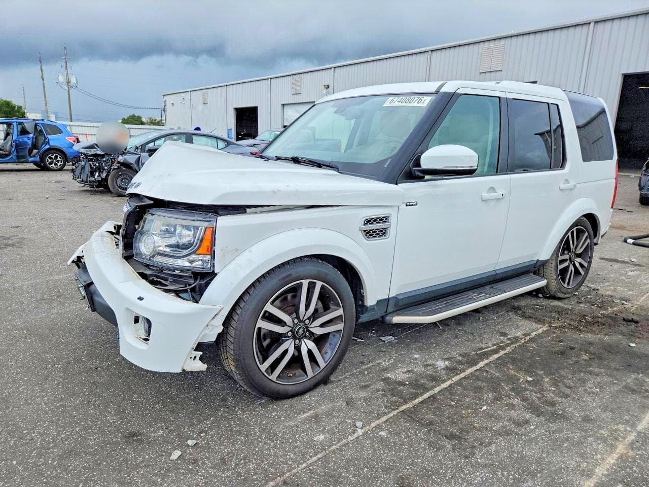 LAND ROVER LR4