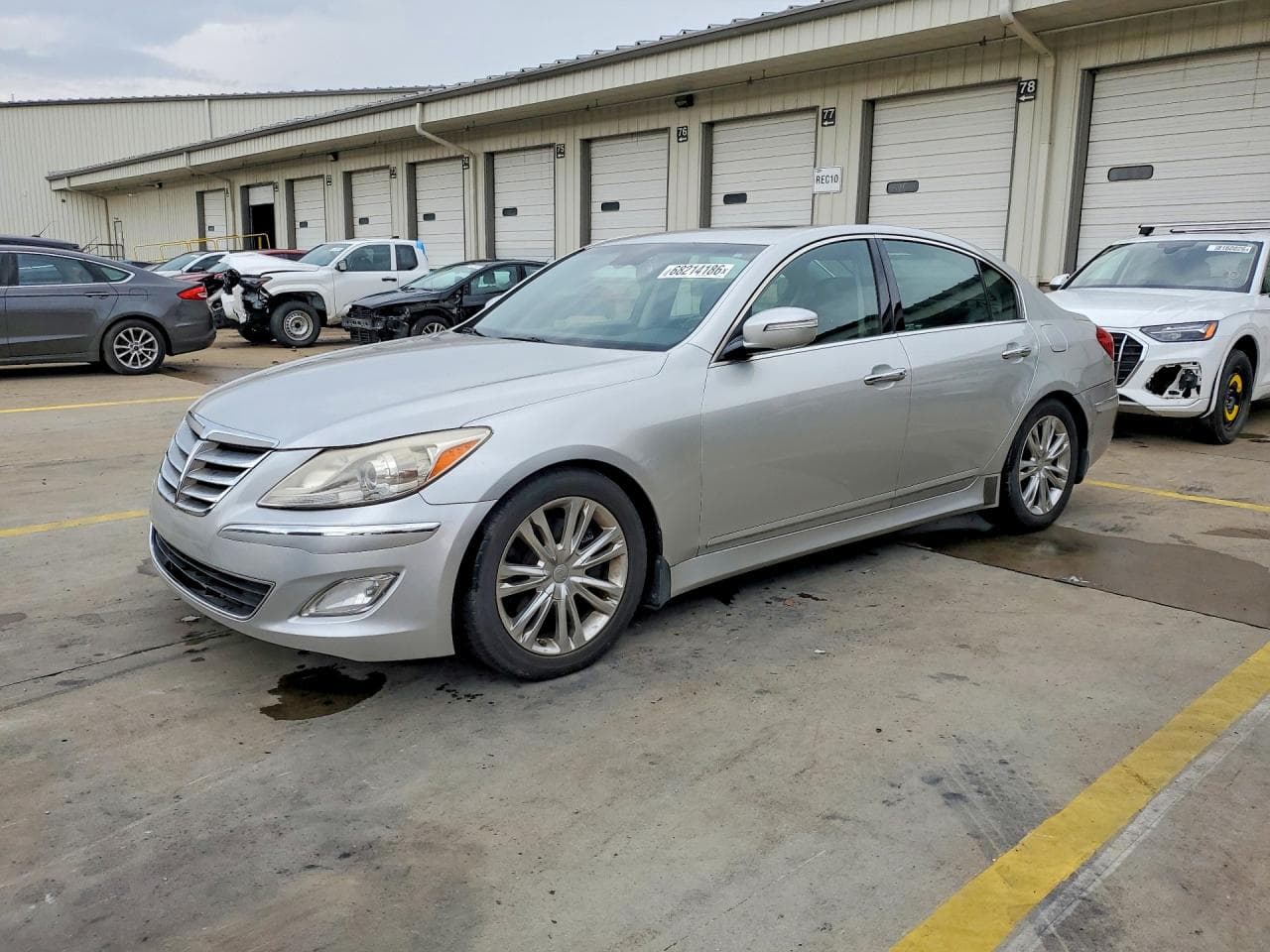 HYUNDAI GENESIS