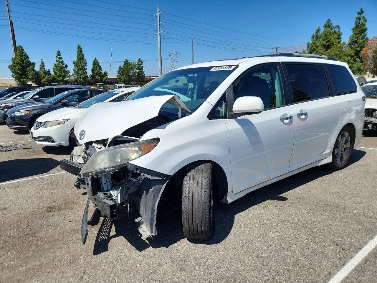 TOYOTA SIENNA