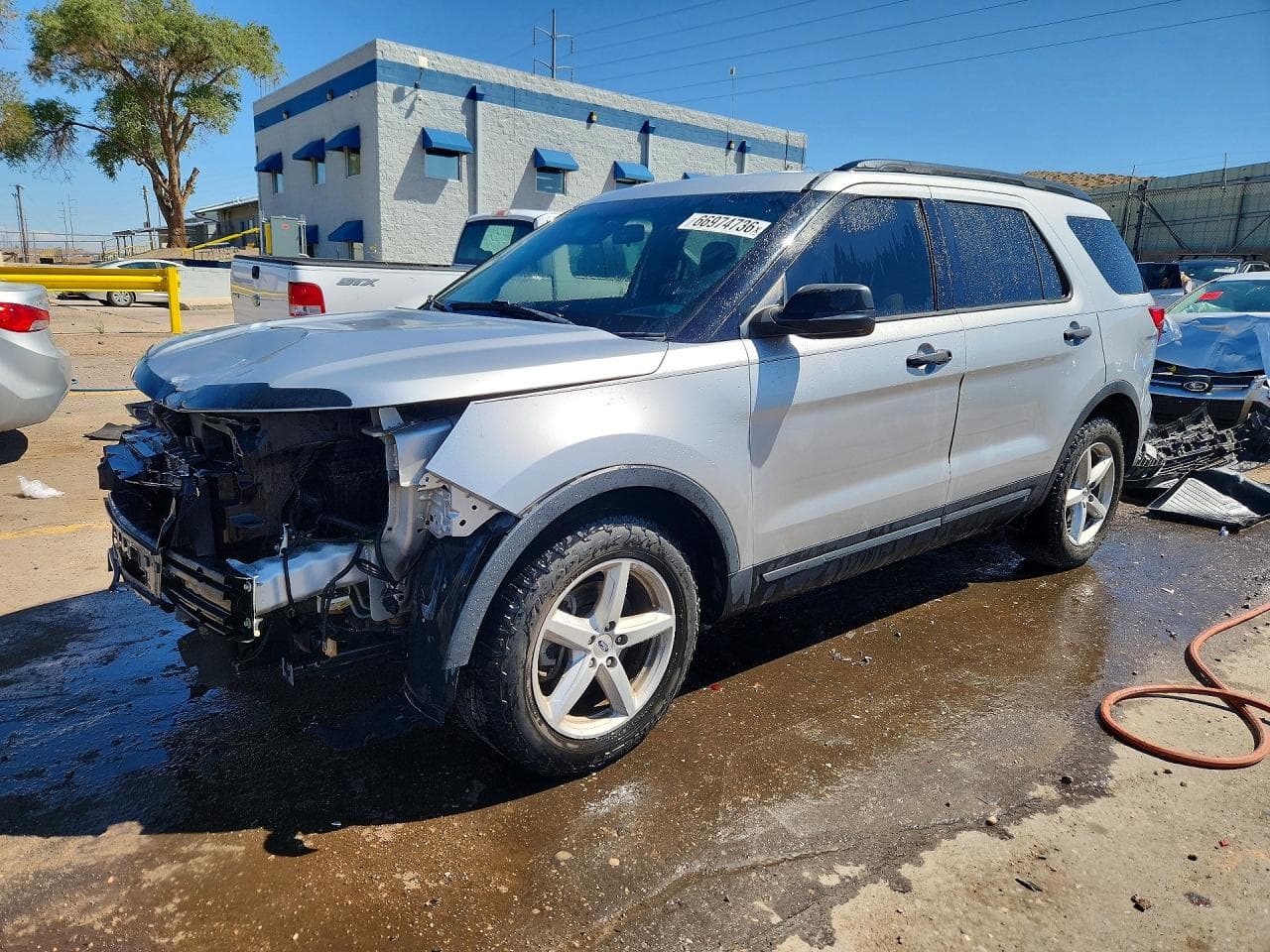 FORD EXPLORER