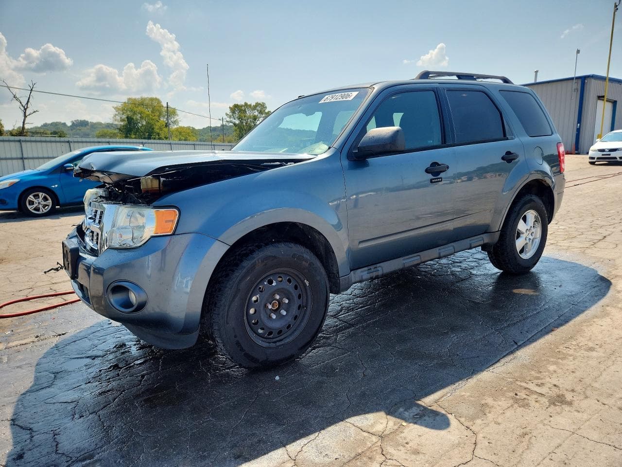 FORD ESCAPE