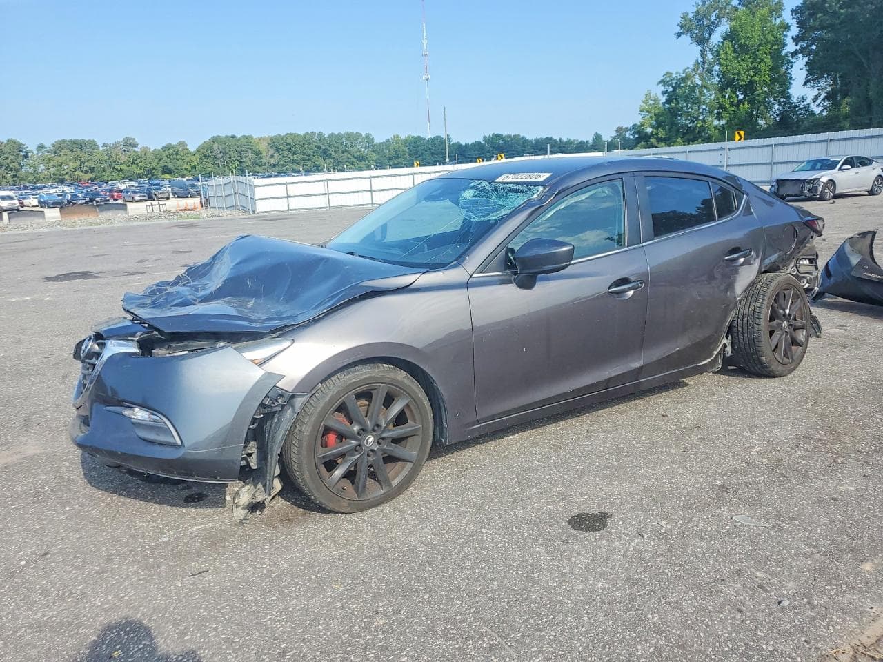 MAZDA 3