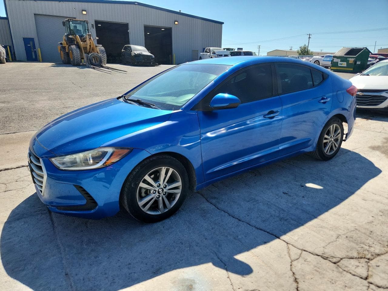 HYUNDAI ELANTRA