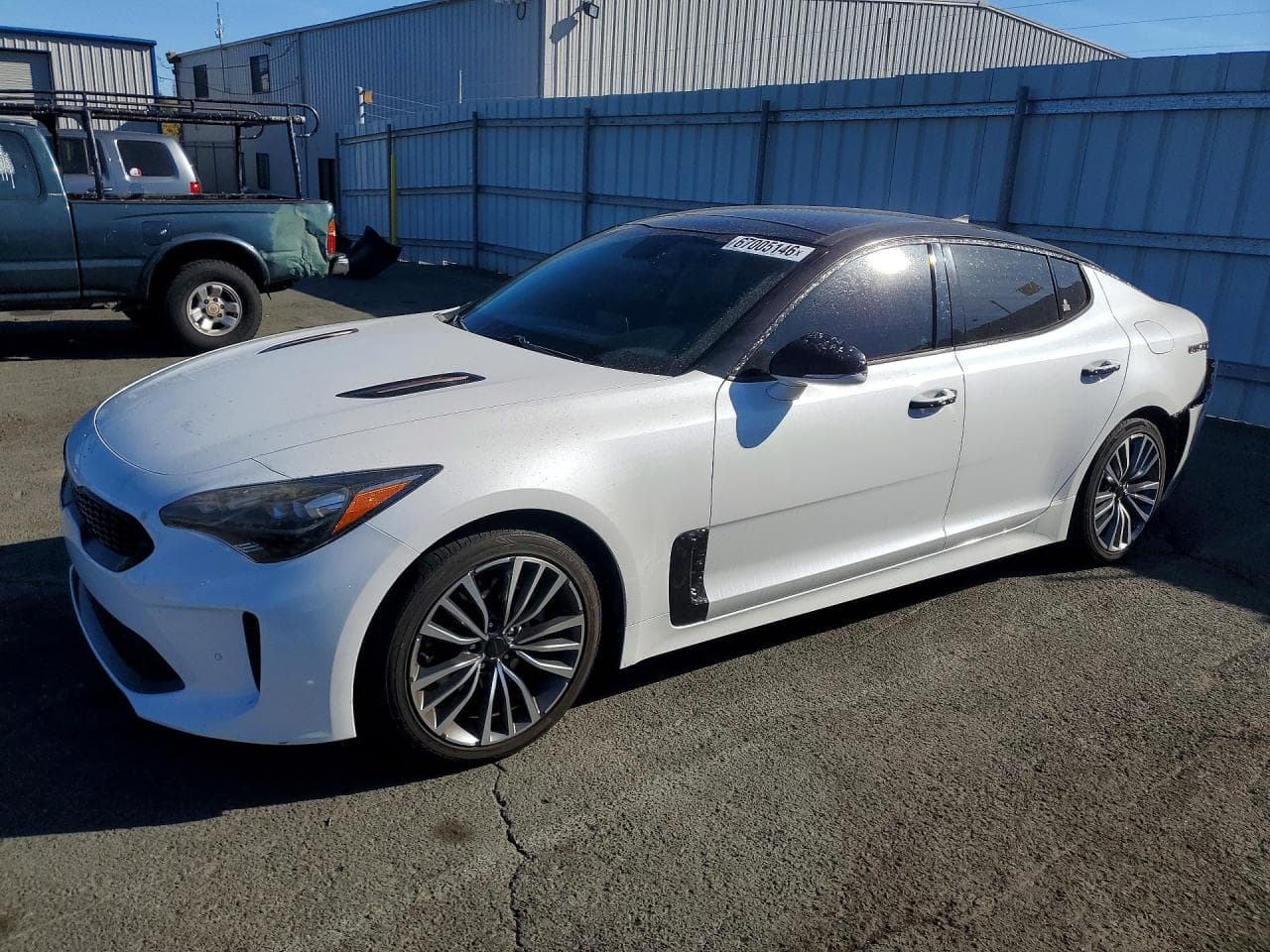 KIA STINGER