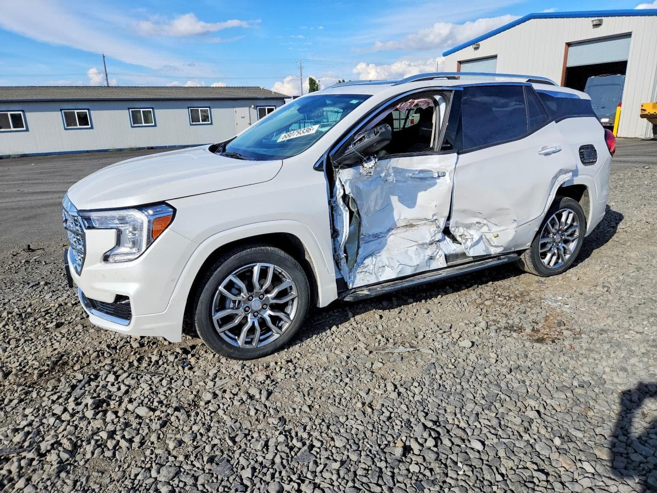 GMC TERRAIN