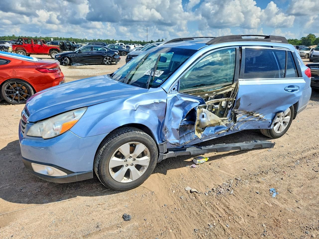 SUBARU OUTBACK