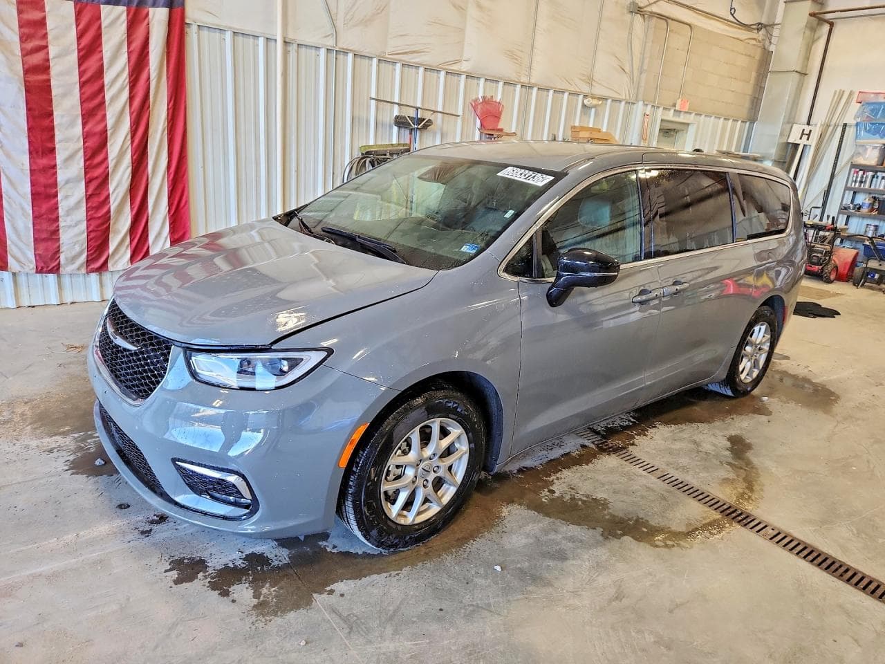 CHRYSLER PACIFICA