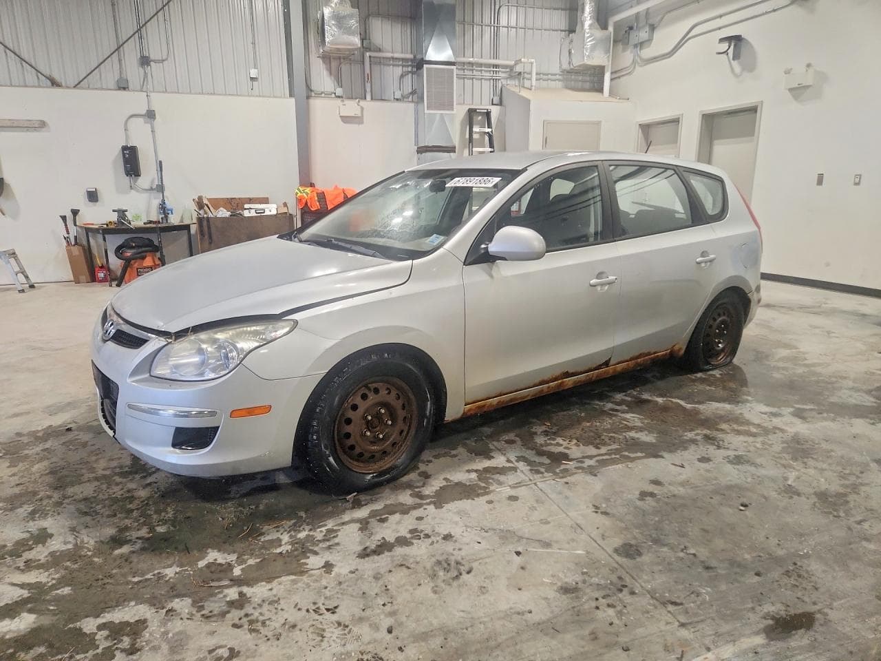 HYUNDAI ELANTRA TOURING