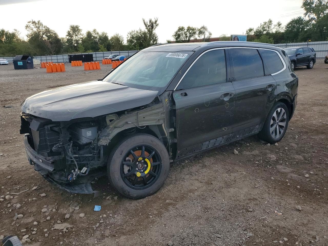 KIA TELLURIDE