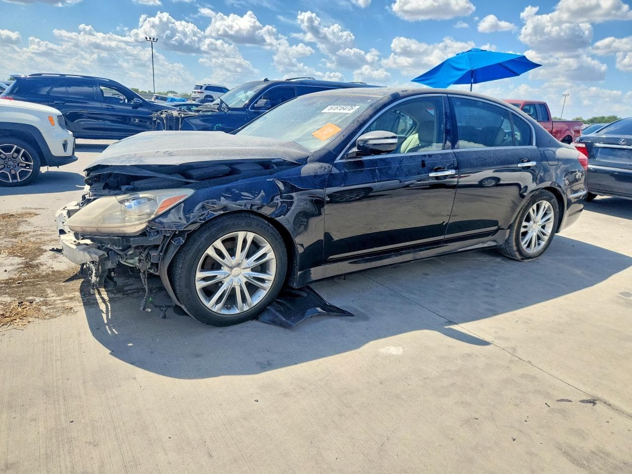 HYUNDAI GENESIS