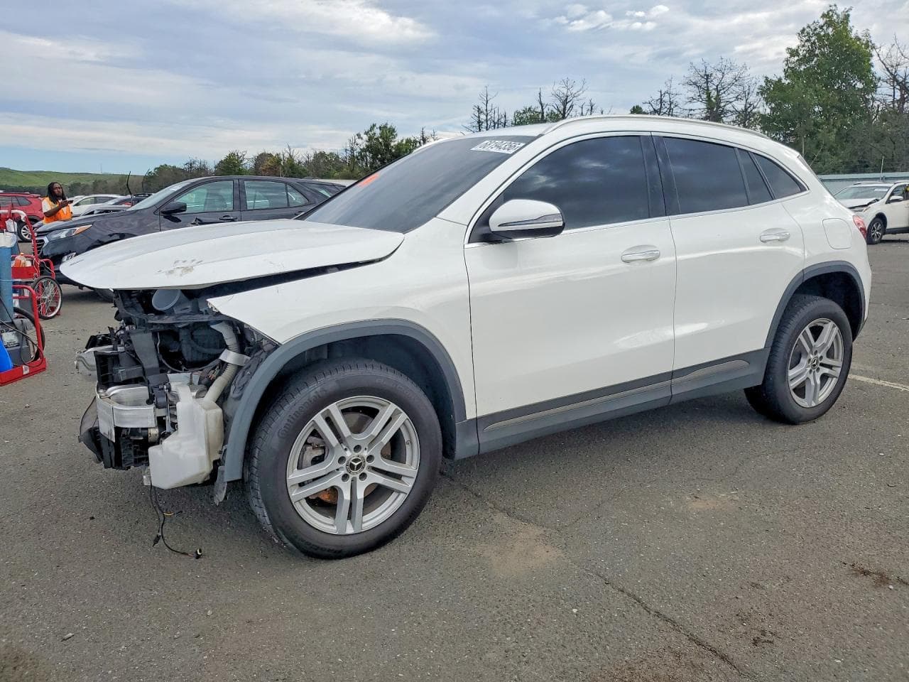 MERCEDES-BENZ GLA-CLASS
