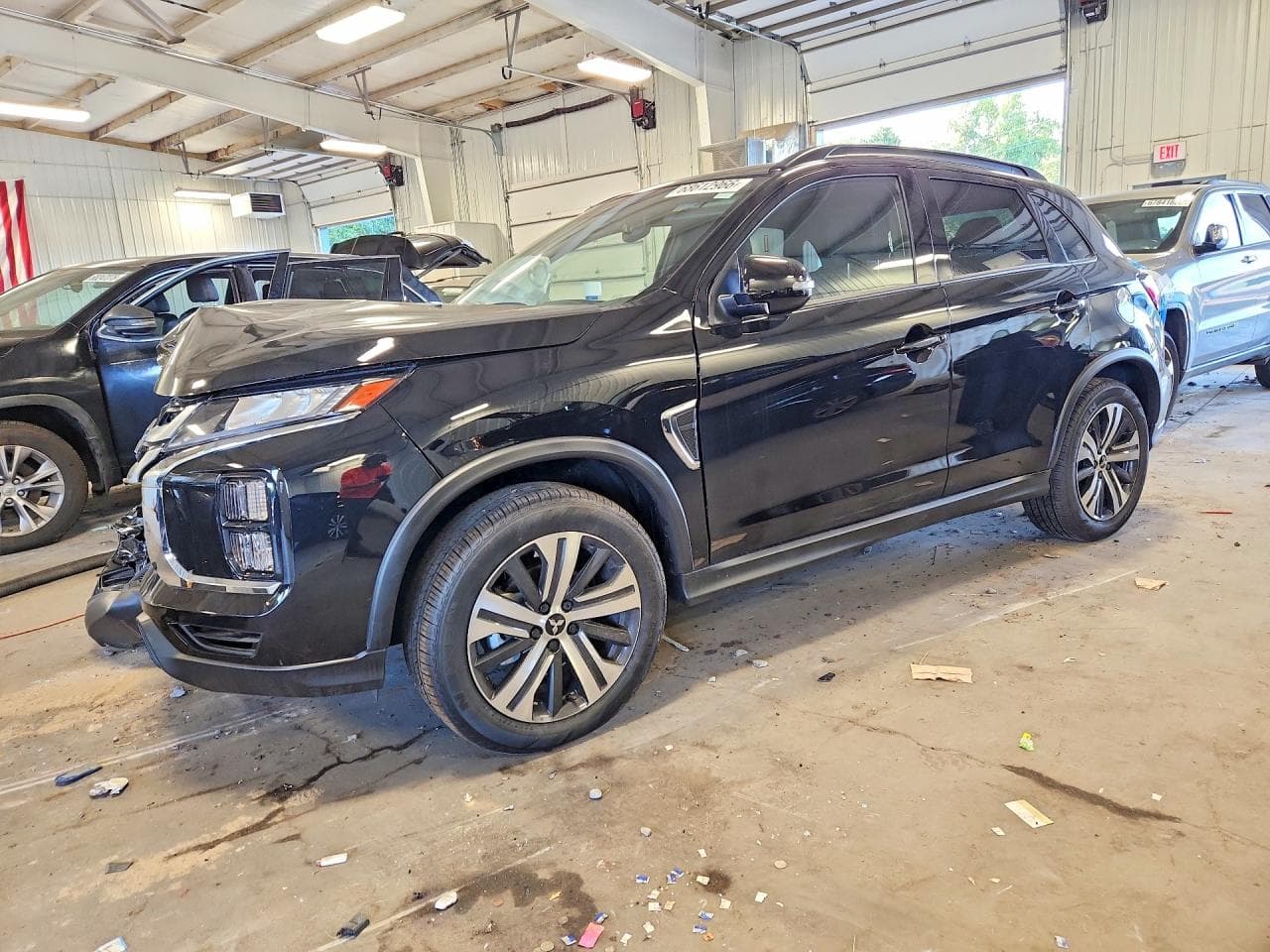 MITSUBISHI OUTLANDER SPORT