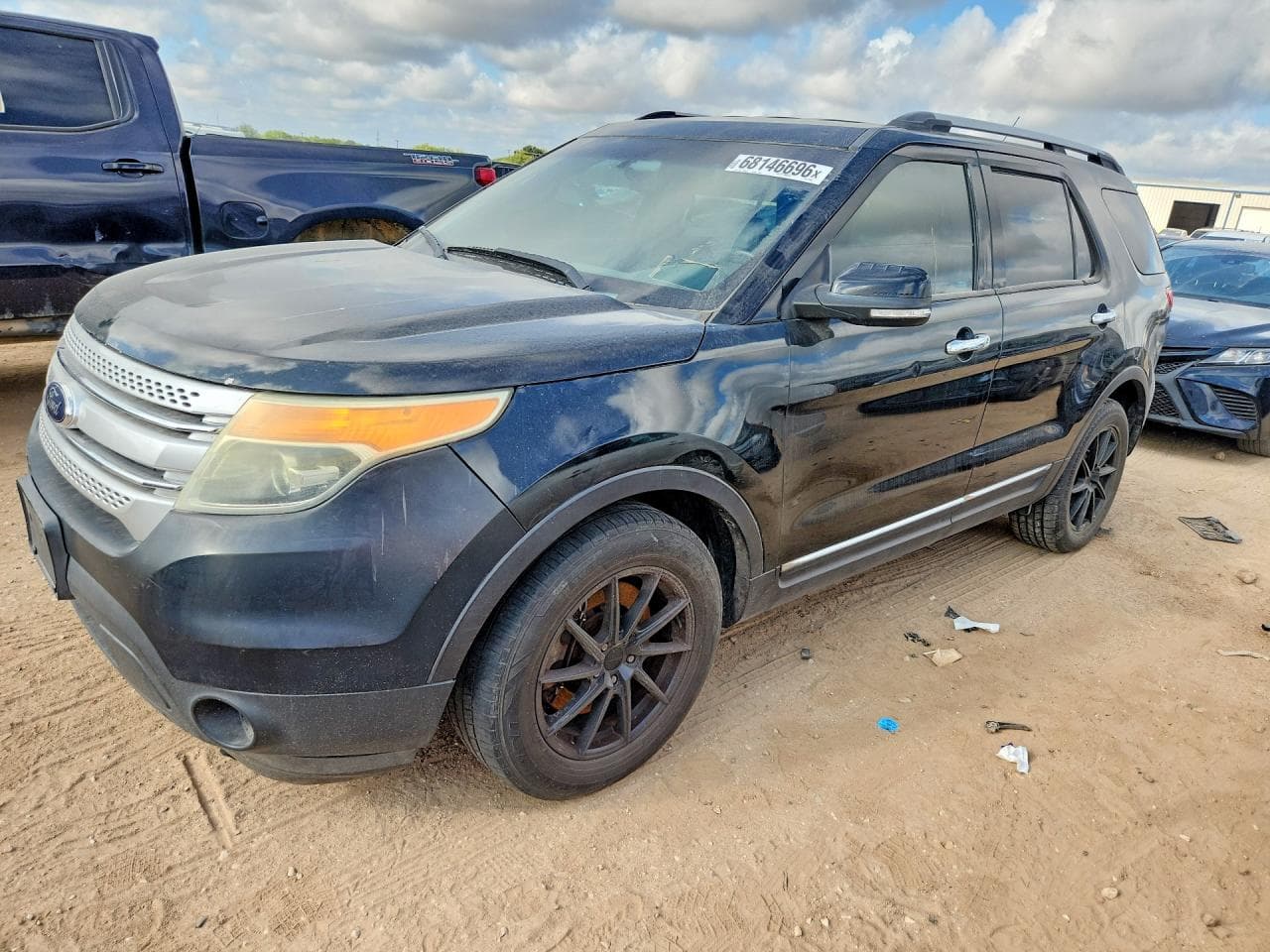 FORD EXPLORER