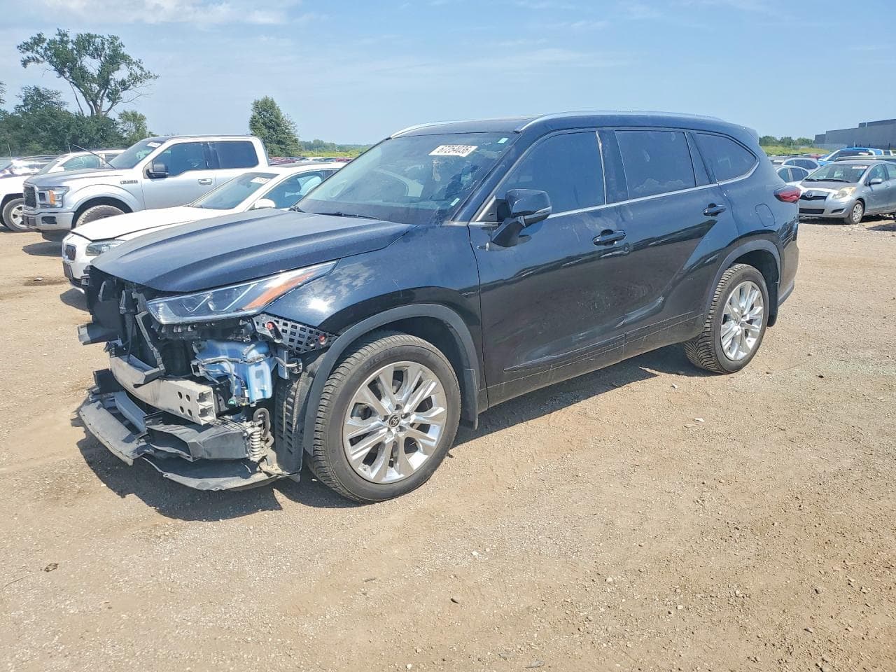 TOYOTA HIGHLANDER