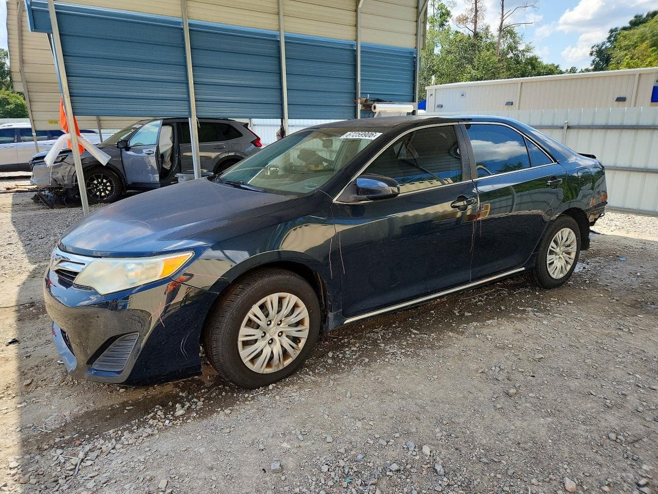 TOYOTA CAMRY