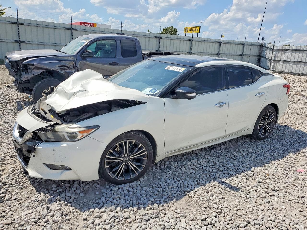 NISSAN MAXIMA
