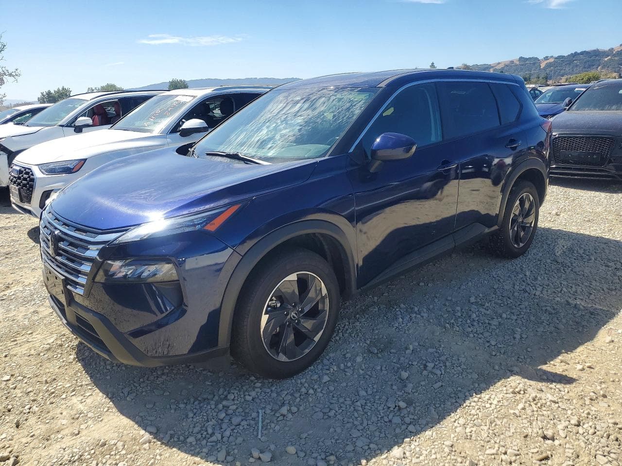 2025 NISSAN ROGUE