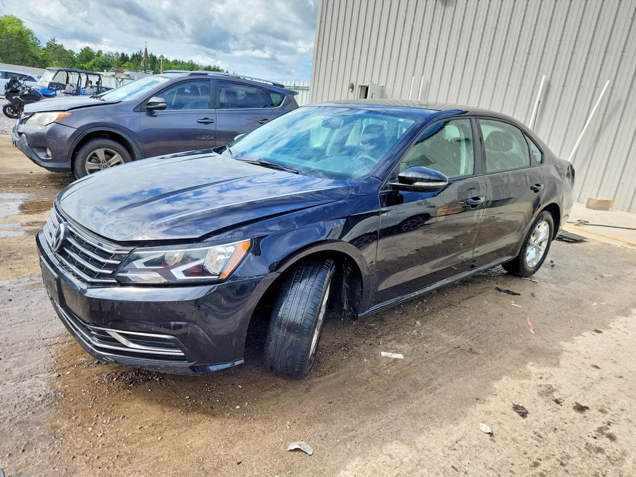 VOLKSWAGEN PASSAT