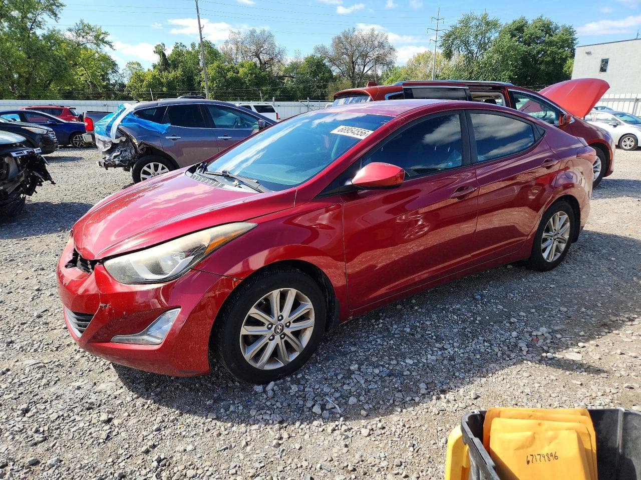 HYUNDAI ELANTRA