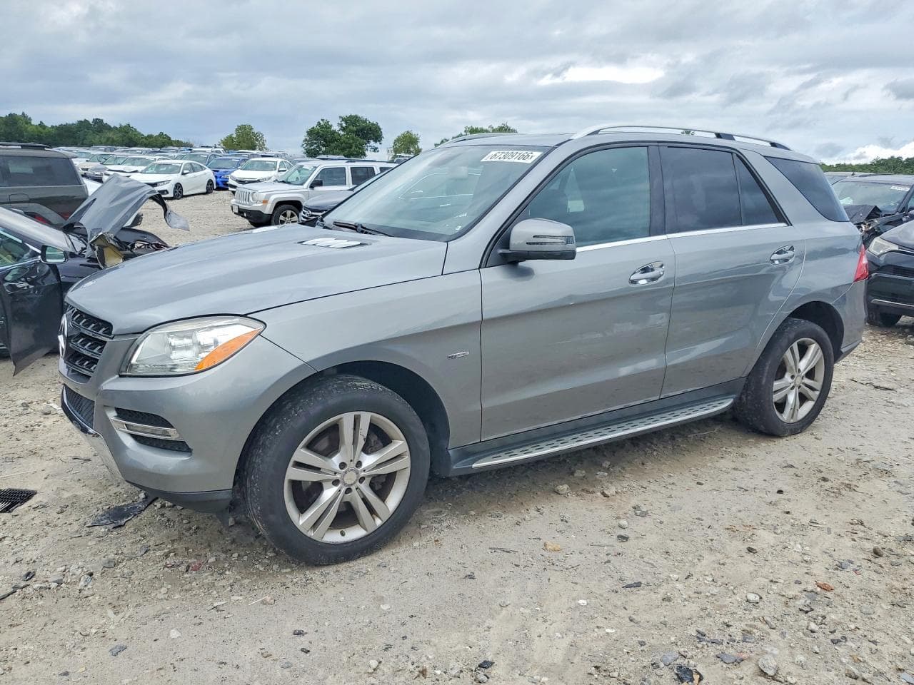MERCEDES-BENZ M-CLASS