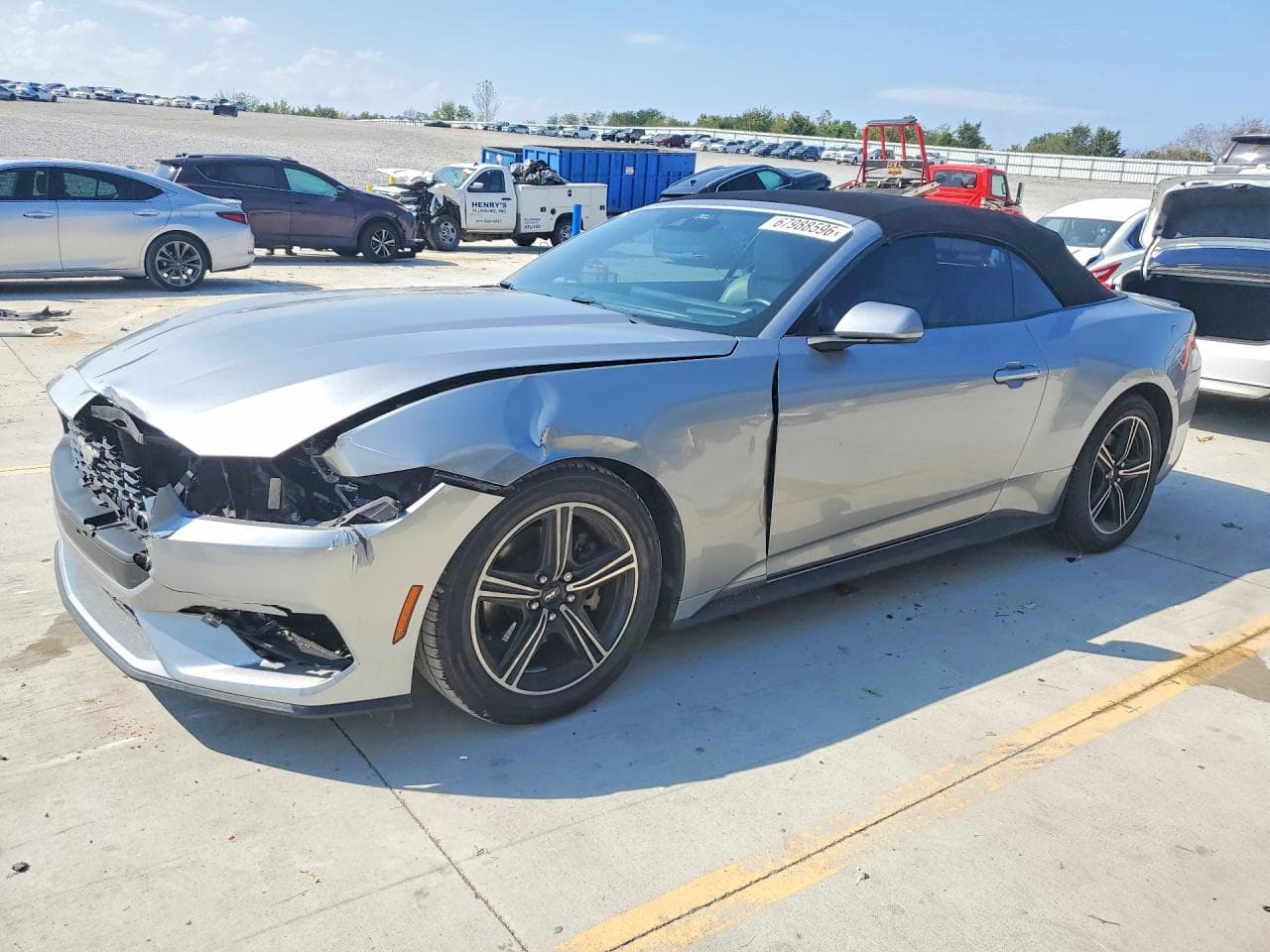 FORD MUSTANG