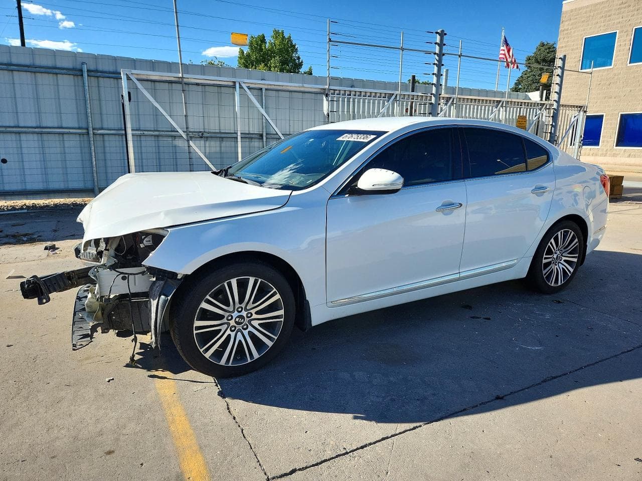 KIA CADENZA